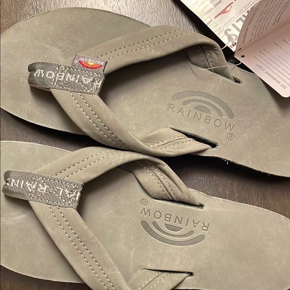 Rainbow Shoes - Rainbow premier leather flip flops- color is grey